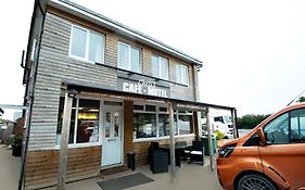 Chris'S Motel